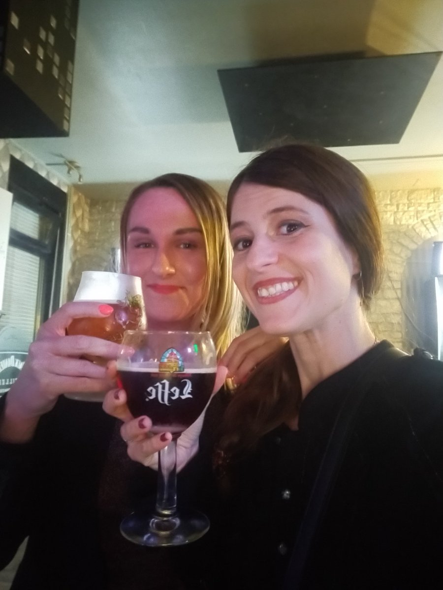 After show 🍻
<a href="/Miaou62710/">Margaux 🐱🐈🐾</a> 
Santé guys <a href="/calcooperwa/">Cal Cooper</a> <a href="/iamNathanMoore/">Nathan Moore</a> <a href="/iamSteveHart/">Steve Hart</a>