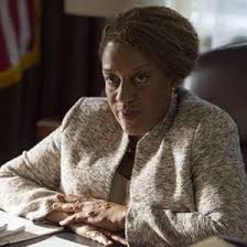 Sunnytwotethat's tweet photo. Name an actor who may not always be the main character but always makes the movie they’re in better. 

CCH Pounder https://t.co/yCLH9A1JRH