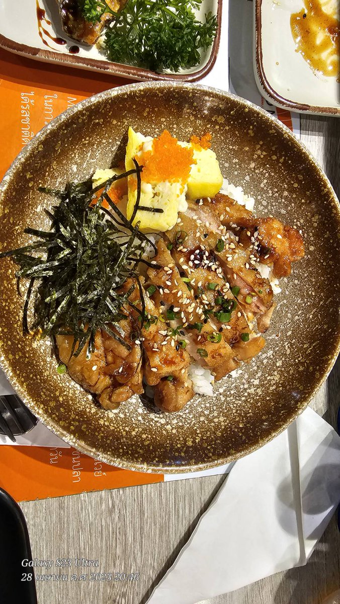 man02082541's tweet photo. เรื่องกินคือเครื่องใหญ่��� https://t.co/qUQkDiQtfH