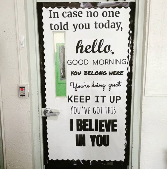 💙 This positive door opens to a world of encouragement for T Alissa B.'s Ss! 

#Teachergram #TeacherTwitter
