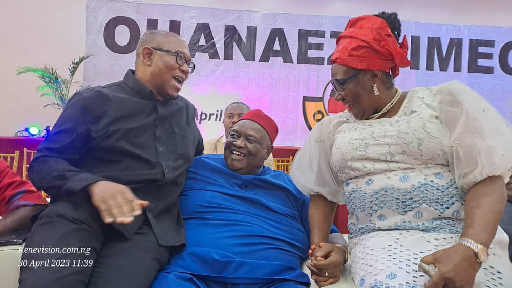 PeterObi's tweet photo. Earlier today, I attended the Apex Igbo Cultural Organisation, Ohaneze Imeobi. It was a solidarity visit to the Organization, especially under its new leadership, by Chief Dr. Emmanuel Iwuanyanwu, a respected Igbo Leader and Father. https://t.co/w7eCoZioqL
