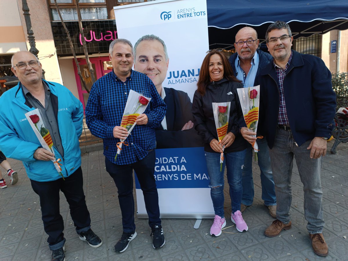 PopularsArenys's tweet image. Sant Jordi 2023!

#ArenysEntreTots #partitpopular #juanjo2023