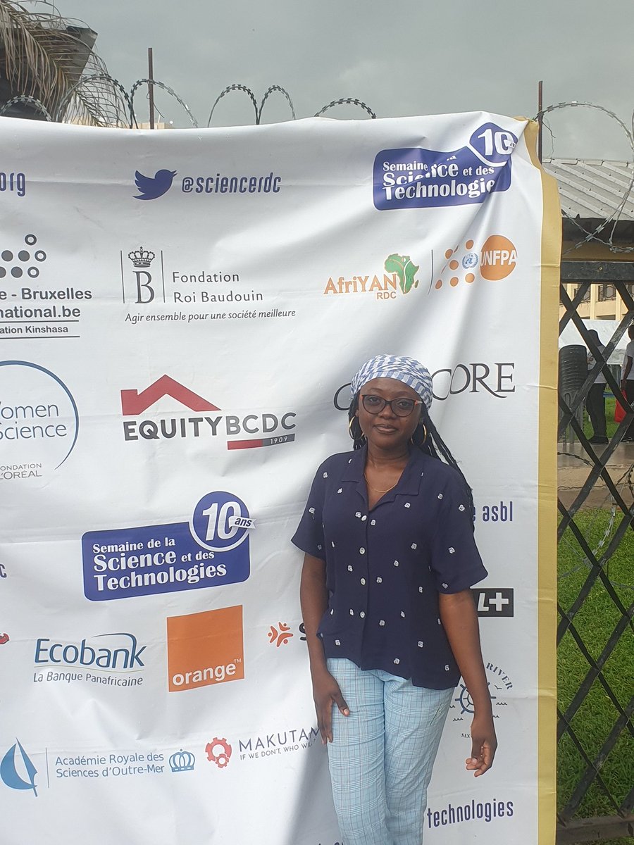JaelleMushaba's tweet photo. Cette année la semaine de la science et des technologies @ScienceRDC à fêté ses 10 ans!! Ayant animé Le village des sciences 2 ans de suite,je me sens obligée de m'y rendre chaque année. 
J'ai fait un #THREAD pour l'occasion 👇 https://t.co/fkjohLaTuM