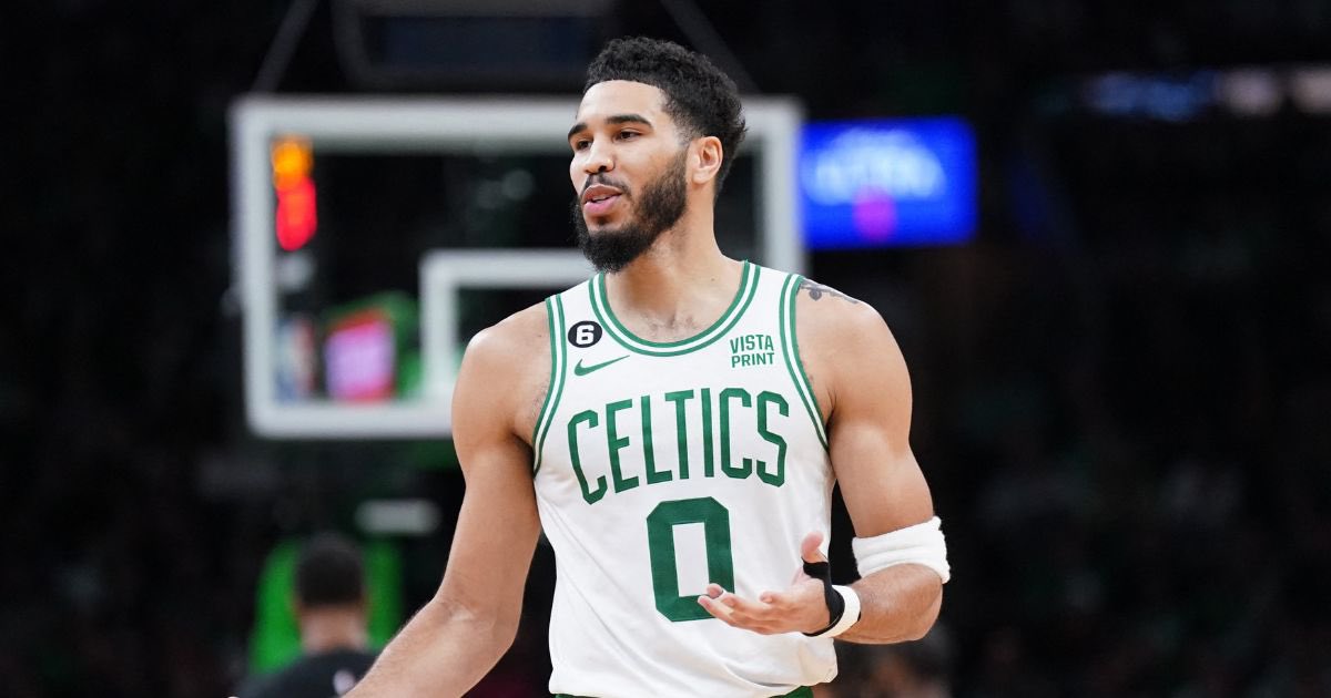 ZENOTORIOUS_'s tweet image. 📍#NBA          BETS 🇺🇸 | 23/04 

1.5% WARRIORS x CELTICS 1.81 
1% BROWN 20 POINTS x YOUNG 20 POINTS 1.50 
0.5% KEEGAN MURRAY +6.5 POINTS + PASSES 1.76 

PRESSE "❤️" ET "♻️" SI TU SUIS 

#TeamParieur #NBATwitter