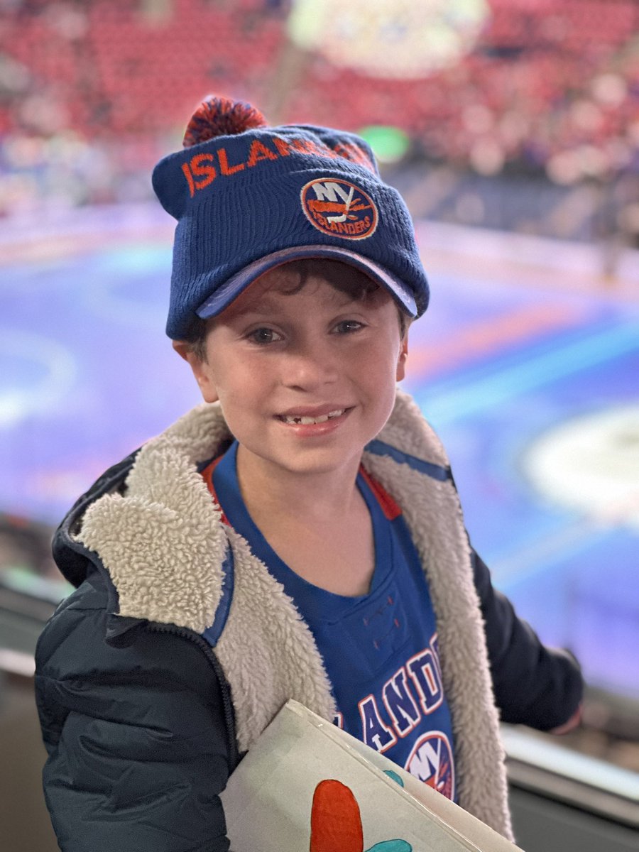 leibella's tweet image. Go #isles #nyisles