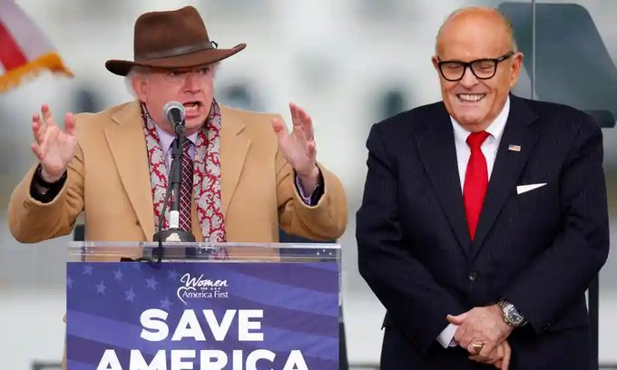 tomiahonen's tweet photo. John Eastman 1,2,3,4,5,8
Sidney Powell 1,2,4,5
Jenna Ellis 1,4
Patrick Byrne 1
My Pillow Guy 1,5
Donald Trump 1,2,4,5,8

1 = evidence against
2 = pleaded 5th
3 = begged for Pardon
4 = Grand Jury subpoena
5 = FBI raid/phone
6 = arrested
7 = convicted
8 = confessed
9 = flipped https://t.co/mfqLXH9f4w