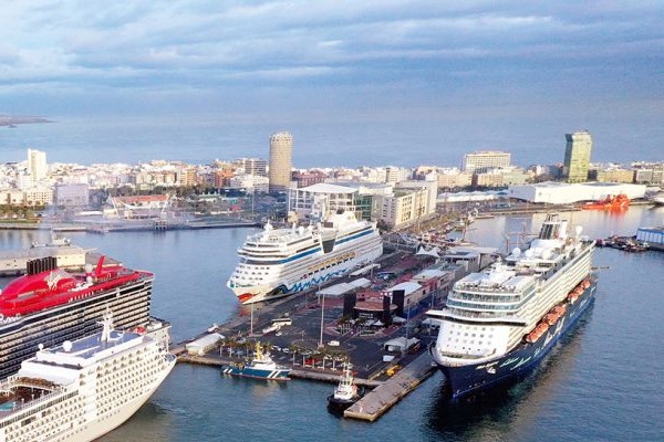 PortalPortuario's tweet image. Puertos de Las Palmas espera 670 escalas de cruceros en próxima temporada - portalportuario.cl/puertos-de-las… #PuertosLasPalmas #APLP #Cruceros