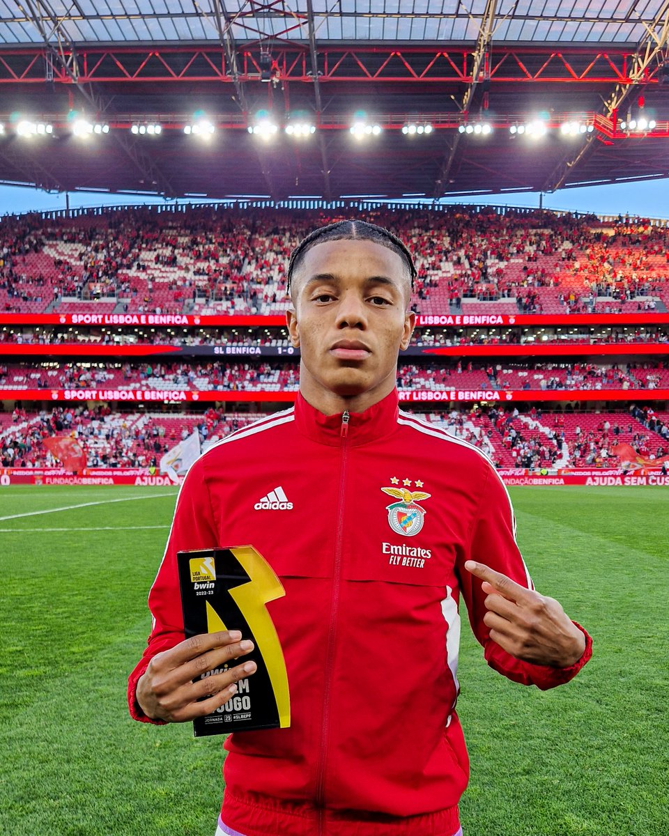 SLBenfica's tweet photo. ๐คฉ Neres รฉ o nosso Man of the Match!
#EuAmoOBenfica โข #SLBEP โข @adidasfootball https://t.co/CbLYqIzR9H