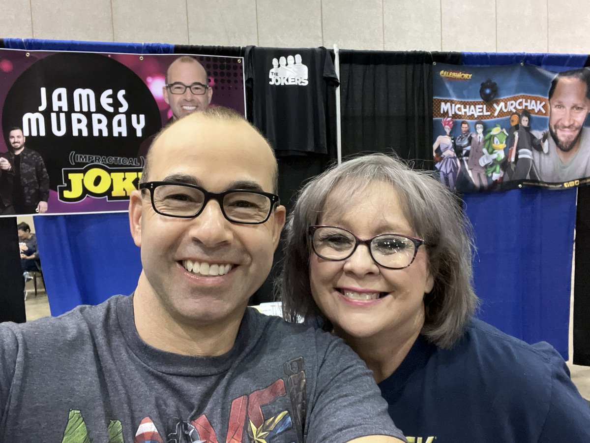 GoHogsGo64's tweet image. Got got to meet both of these great guys in Huntsville!  @realjoeyfatone and @jamessmurray are the absolute sweetest guys! If you get the chance to meet them definitely do it!  Thank you both for making my day so wonderful!