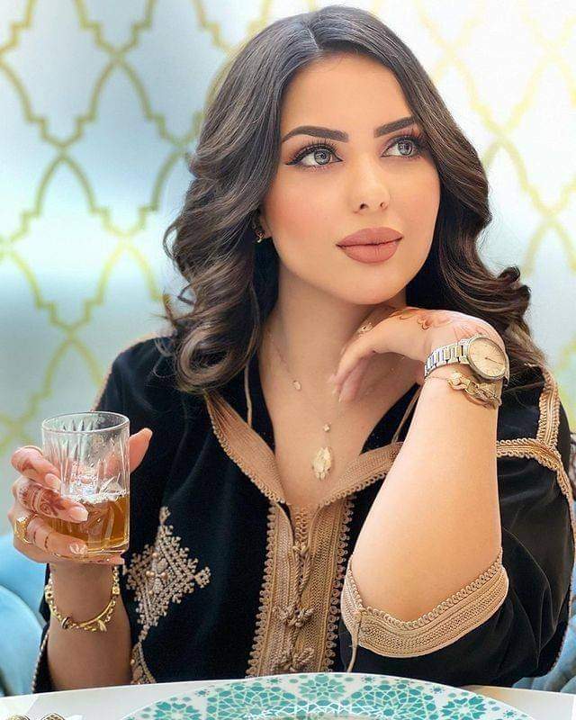 الهدوء من أروع الصفات التي أعشقها
لا أعلم ماالسبب ولكِـن رُبما هِـي 
لُــغة بـداخـلي