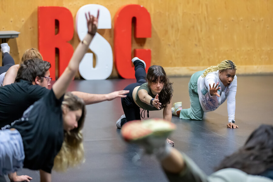 FDUWhatsNew's tweet photo. Happy #NationalShakespeareDay! Our @RSC_Learning students LOVE the movement workshop 🎭🤸

Learn more about #FDU at @TheRSC here: https://t.co/1HROHUuZef

📸 Sara Beaumont © RSC

@fdubecton @FDUTheater @FDUWroxton #myfdu #shakespeare #studyabroad #theater #williamshakespeare #rsc https://t.co/wq2USoe1m7