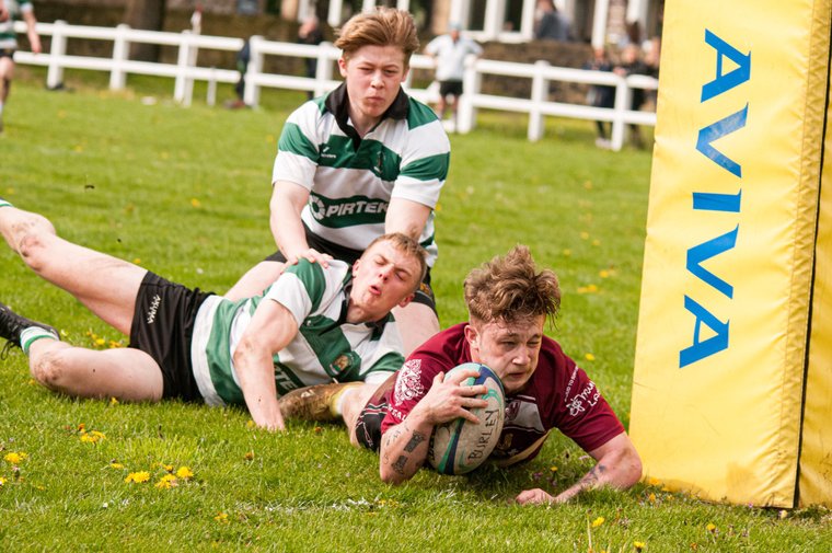 Burley Defeat Trentham to Secure Semi-Final Spot #Pitchero

#GrassrootsRugby #CommunityRugby #LeedsRugby #YorkshireRugby #InclusiveRugby #NewPlayersWelcome
pitchero.com/clubs/burleyru…