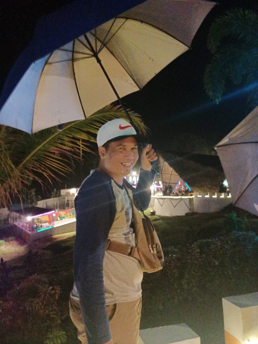 joenijefandrya's tweet photo. Kerjaan sampingan 😁 https://t.co/l7kc7THkG2