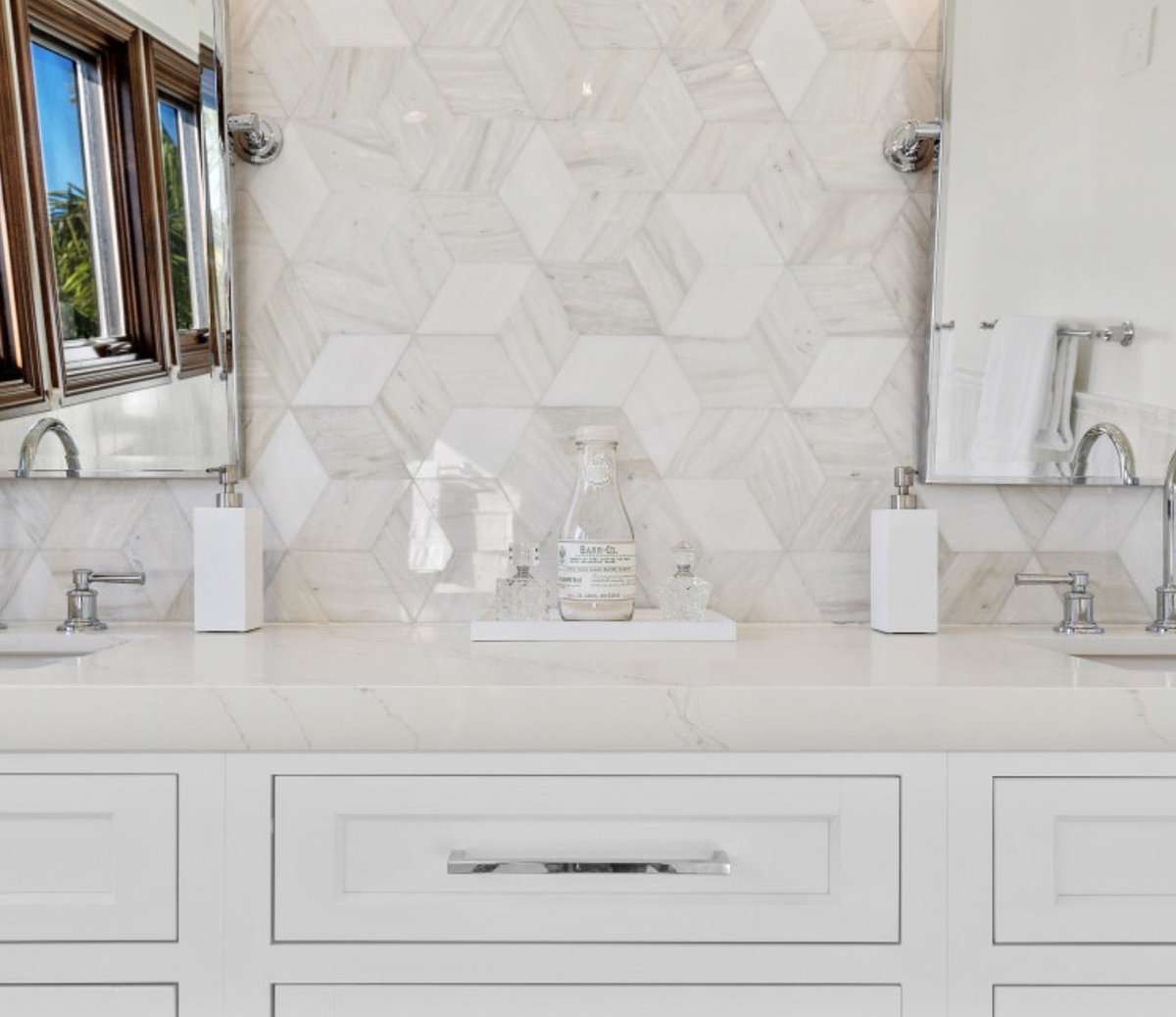 ProfyListAI's tweet photo. Home remodeling. What do you think? #home #remodel #remodeling https://t.co/aufPfQe6z5
