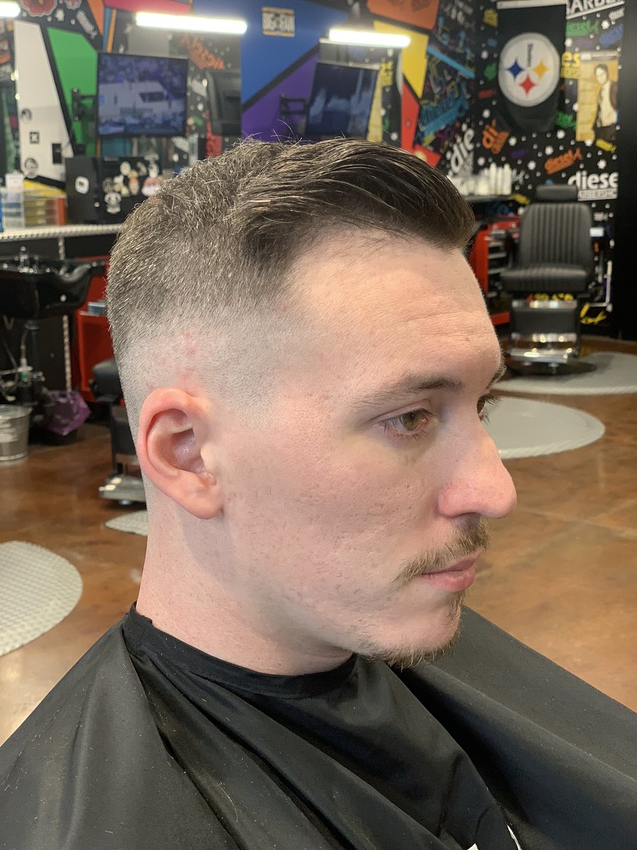 DieselPgh's tweet image. Bald fade with a side part. Call (412-910-9301) or book online.(cut by Stephen). #baldfade #sidepart #barbershop #dieselbarbershop #menshaircuts #oldskool #lawerenceville #pittsburgh
