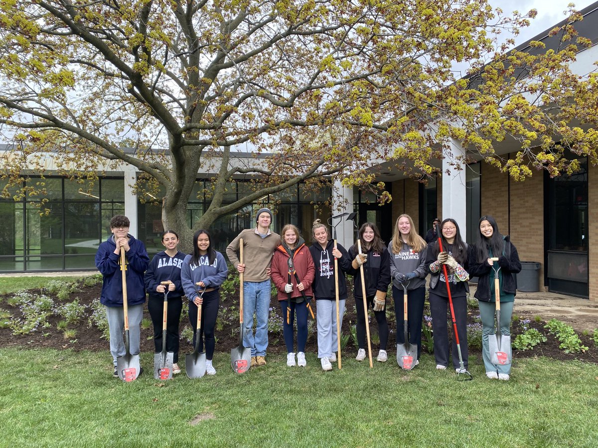 Laura Wilkens tweet media