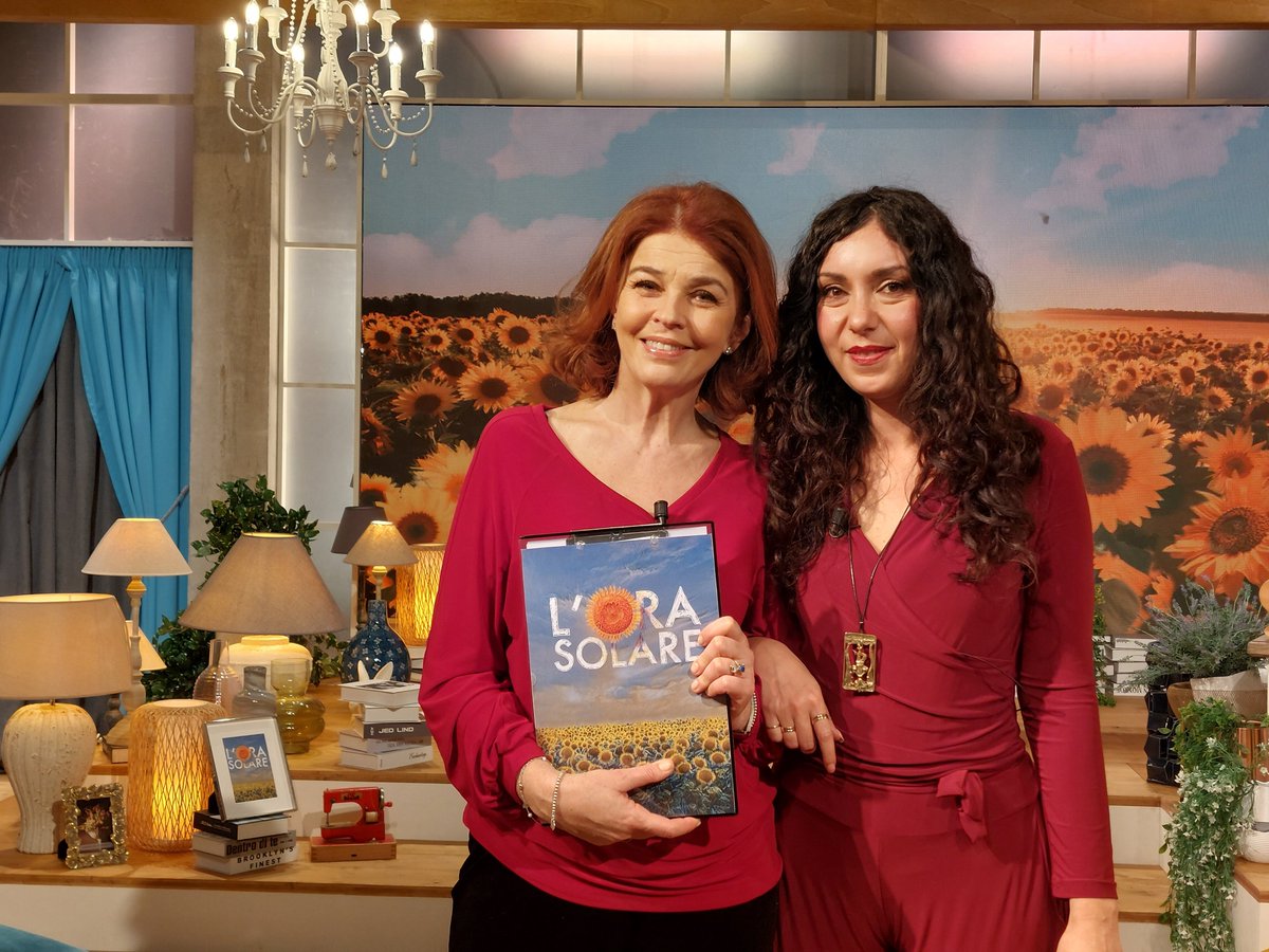 orasolaretv2000's tweet photo. L'#OraSolare #26aprile h 12.20 @TV2000it
Con Paola Saluzzi Stefania Spanò racconta la vita della nonna Nannina, “cuntastroppole”
Lorenzo Maria Ciulla, “pittastorie” e il progetto Spazio Pitta #Caltanissetta
Gli studenti di #Sovere recuperano la bellezza della scuola Daniele Spada https://t.co/UpugkAIg7d