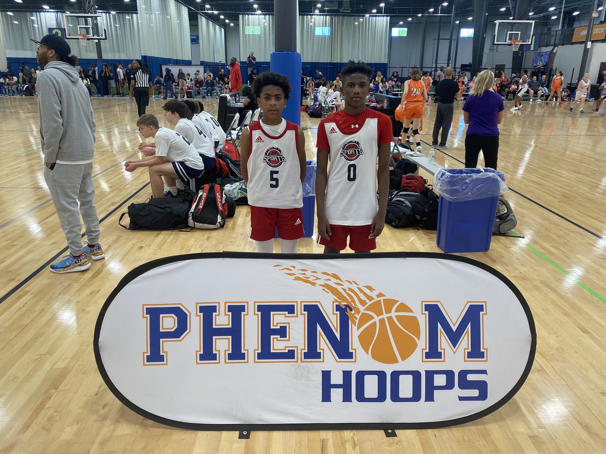 Phenom_Exposure tweet media