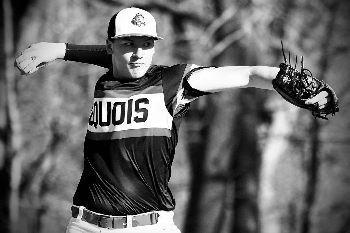 ReneaLauck's tweet photo. Here is the link to your photos ♥️⚾️♥️ Go Chiefs  @Iroquoisbasebll 

https://t.co/c5rou2qhbe https://t.co/4fZTk5hBvR