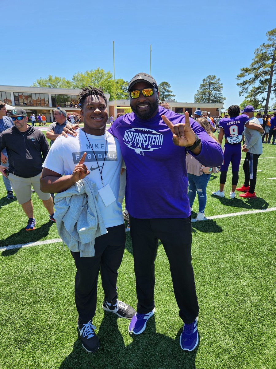 Had a great experience at NSU Junior Day visit💜🧡🤘🏾Thanks <a href="/TheCoach_G/">Chris Gistorb</a> for the wonderful experience