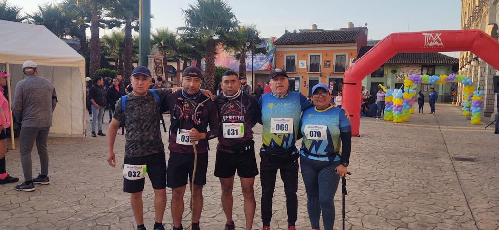 runnershuauchi's tweet photo. Los Runners huauchinango & Spartan Running Club presentes en Zacapoaxtla, Puebla ediciรณn 2023 del Trail de Zacapoaxtla
๐ช๐ช๐โโ๏ธ๐โโ๏ธ
#nieblatraihuauchinango #runnershuauchi #runnershuauchinango #runnershuachi #nieblatrail #sumandokmx #ultralatam #frogstrail #Zacapoaxtla https://t.co/p2nrrhwtqT