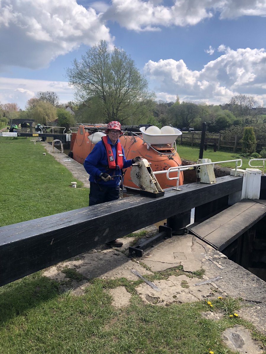 Time for an early bath!
#Volunteerbywater