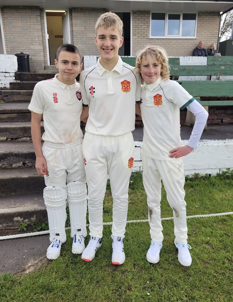 The Sunday Development team managed to get half a game  in before a hailstorm put paid to todays match.
There were however debuts for 3 of our U 13 squad … Owen, Toby and Ed 🏏
#CCC