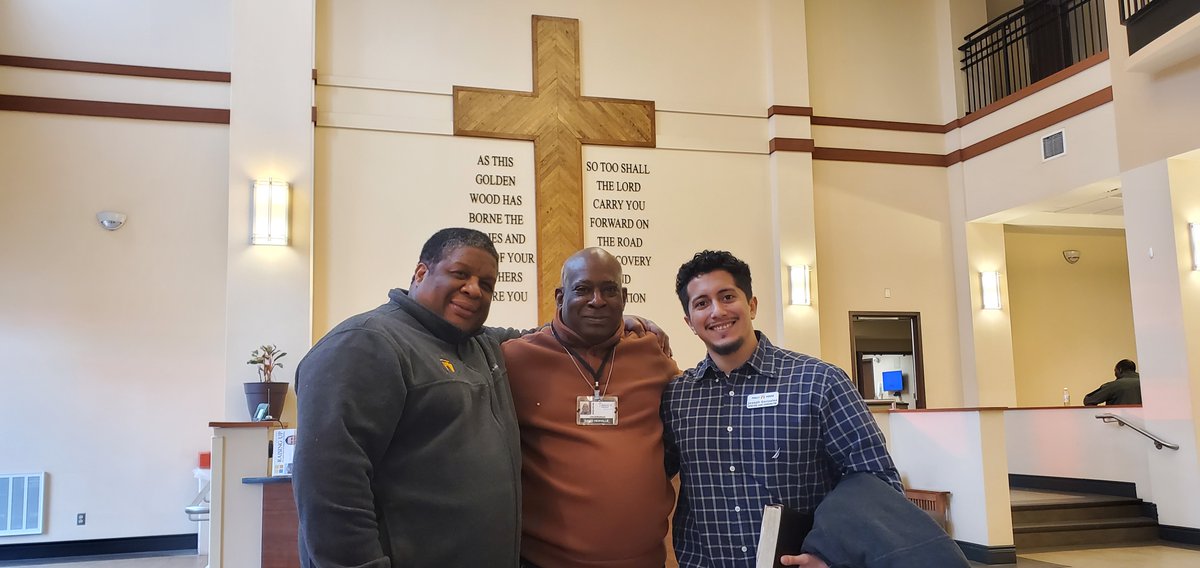 phillyhomeless's tweet photo. Congratulations to our former Resident, David, on his graduation from @HelpingUp's Spiritual Recovery Program! A few of our #PhillyHouse team members went to Baltimore to celebrate with him. https://t.co/eMilYGqfit