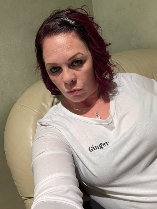 Wow !!! Thank you to 3000 followers! I&rsquo;m still a small timer but y&rsquo;all make me feel like a star!!! https://t<a href="/tag/redhead"class="tags"><span>#redhead</span></a><a href="/tag/ginger"class="tags"><span>#ginger</span></a><a href="/tag/pawg"class="tags"><span>#pawg</span></a><a href="/tag/bigass"class="tags"><span>#bigass</span></a><a href="/tag/pinkpussy"class="tags"><span>#pinkpussy</span></a>