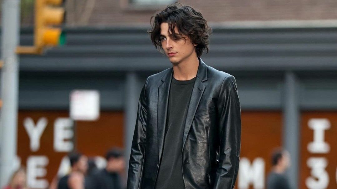 kylieversac's tweet photo. “i want a boyfriend ” no i want timothée chalamet https://t.co/ovB3GgTIpx