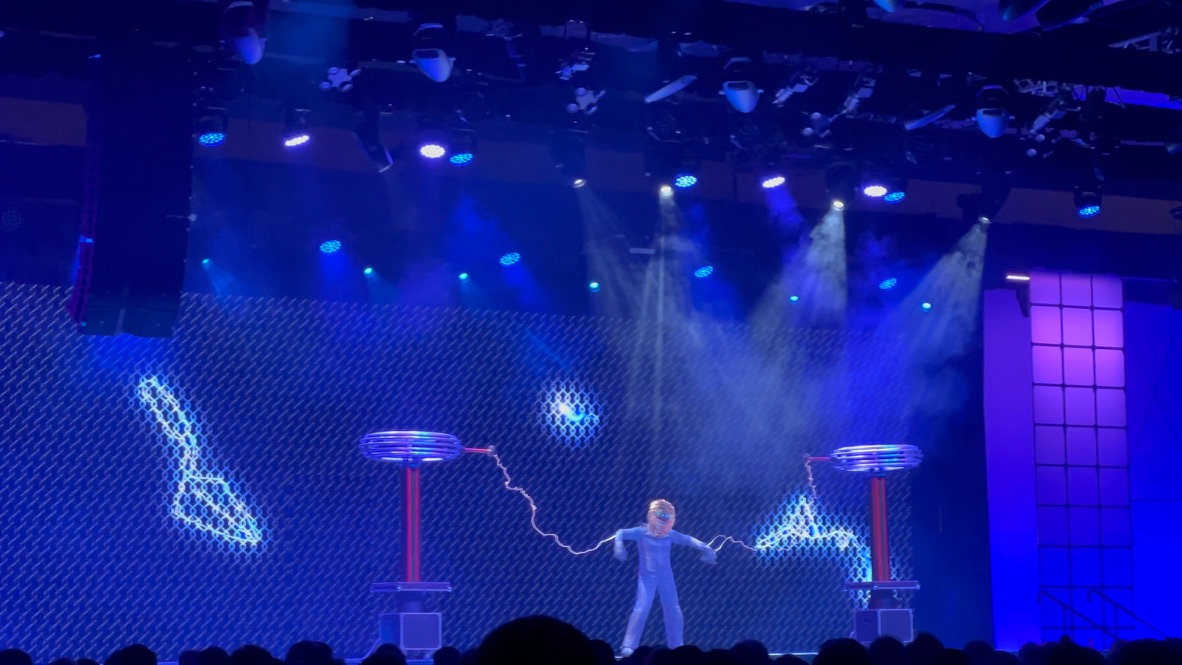 🔥👏 We just witnessed one of the most electrifying performances ever!  #PerformanceArt #LiveEntertainment #DanceLife #StageShow #EventPlanner  #CorporateEntertainment #ShowStopper #EntertainmentIndustry #AmazingTalent #EventDesign