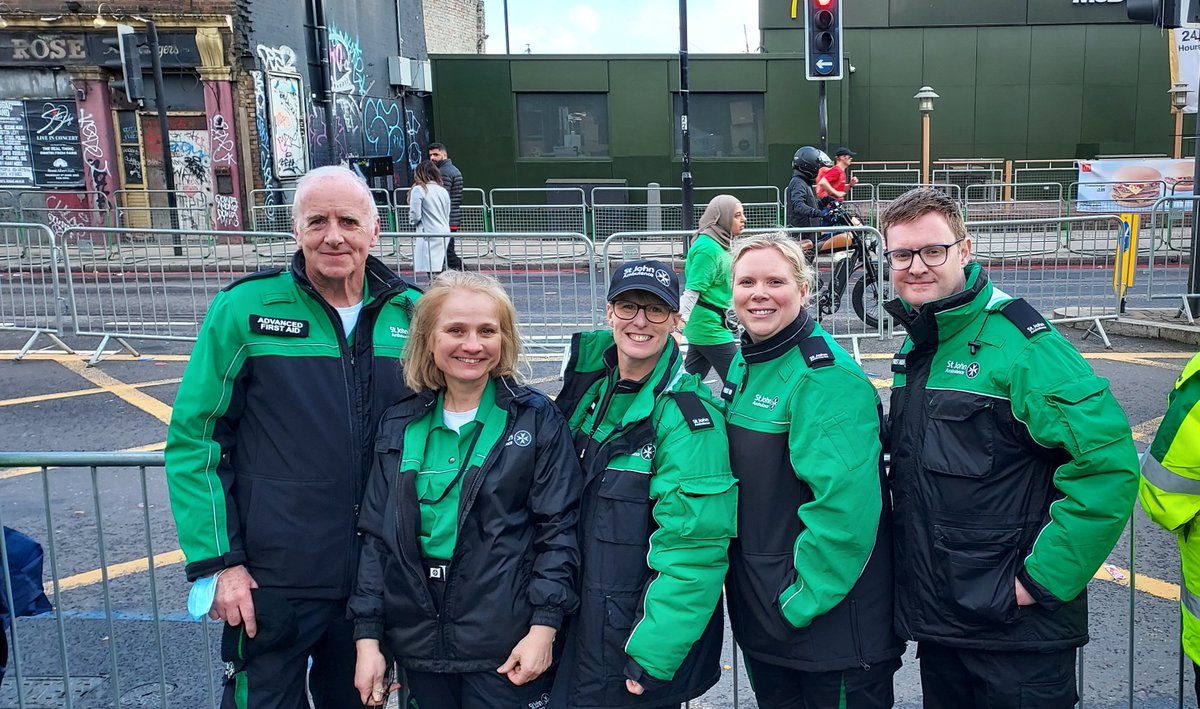 My first #LondonMarathon with @stjohnambulance. Amazing experience with some awesome people! 
#stjohnpeople #FirstAid