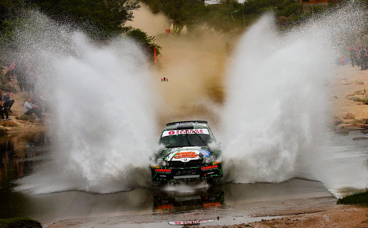 mundosportextra's tweet photo. #RallyArg Alejandro Cancio se quedó con el Rally de Argentina

El neuquino tomó la punta en la mitad del domingo y se benefició con la cancelación del último tramo. Scuncio y Villagra lo escoltaron.

https://t.co/ylr77afnSM https://t.co/u1gC3i7SQB