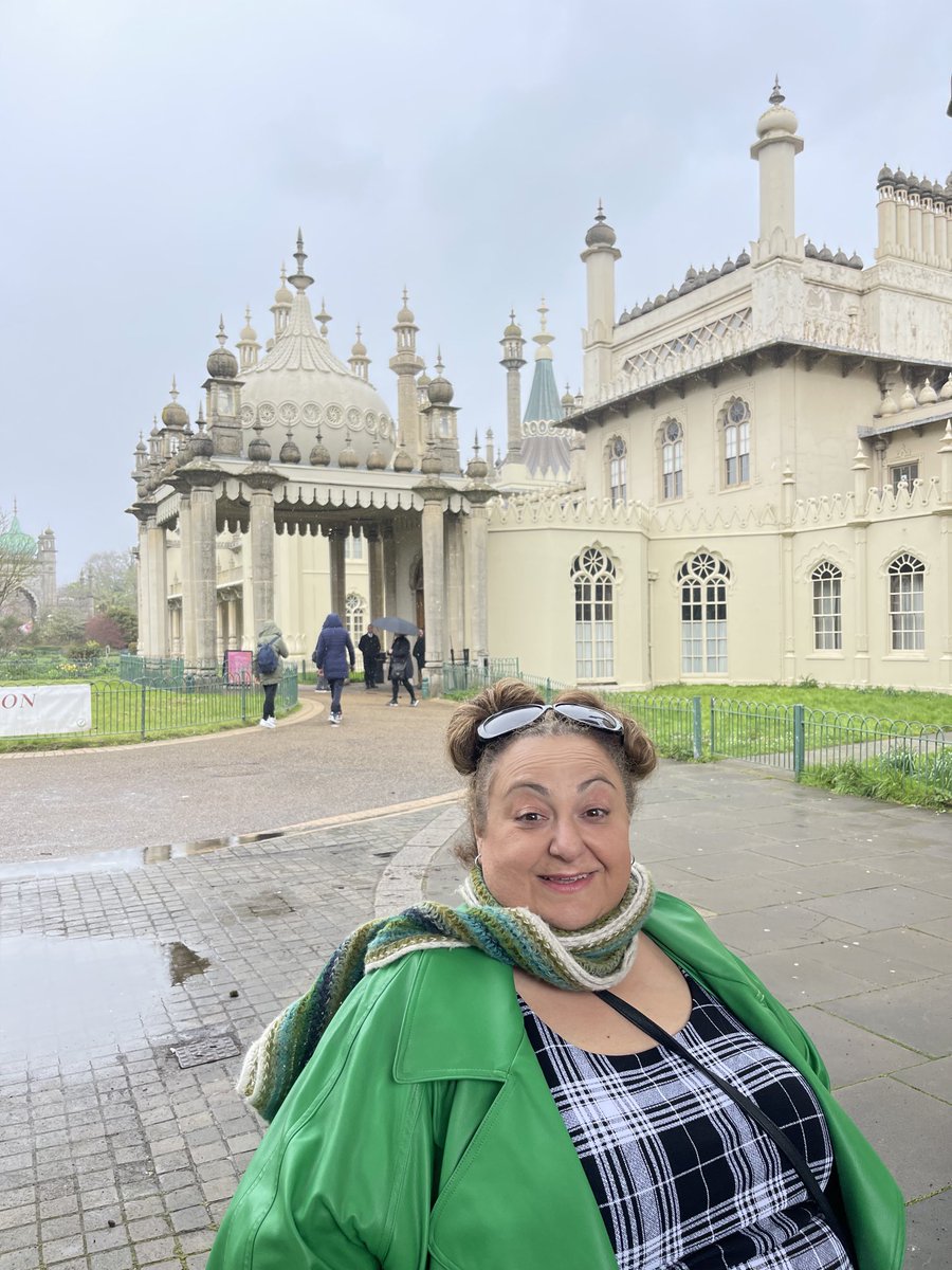 whgabby's tweet photo. ⁦@dj_davepearce⁩ Had a Fabulous Day in Brighton!   Sorry I missed You but loved it here!! #tranceanthems #gabbyfromlainbrighton #ravingatthepavillion #theroyalpavillionbrighton #holiday #celebrate #uk https://t.co/LmuS9xLUdd