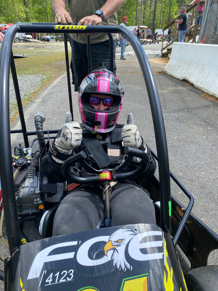 FerryFarmRacing's tweet photo. What do our drivers do when Mother Nature tells them no racing?
Kayla Surles hopped back in her old kart, with the kids of Ferry Farm Racing. https://t.co/2oCIpeP3PD