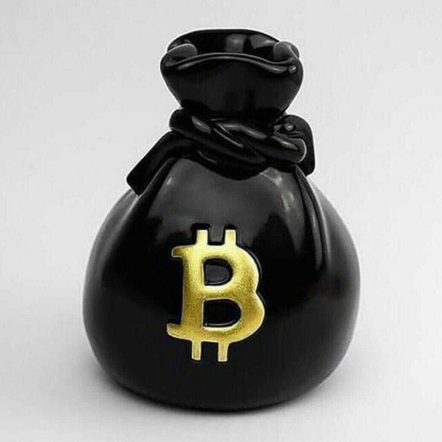 Inaya_samira's tweet photo. Investing in Bitcoin feel special https://t.co/V5SoQuHHtb