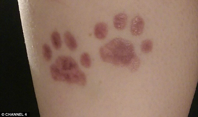 BloodyLoveBite's tweet photo. CW scarification. https://t.co/2h9ILEJak4