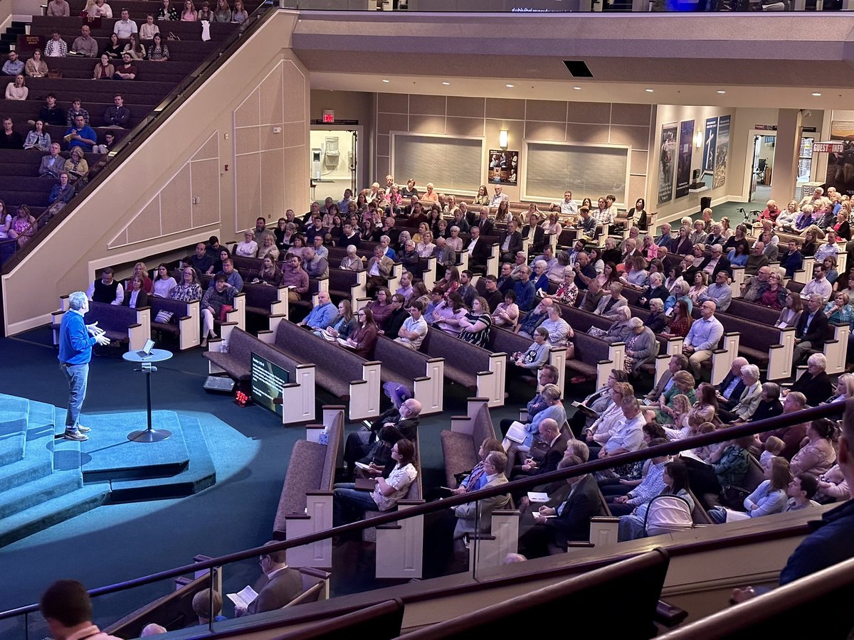 mayfairfam's tweet photo. God raises up unexpected heros, like Shiphrah and Purah, from darkness.

“To embody the life of Christ in a time of great darkness may be the most heroic thing” @JasonBybee

Hear more about the darkness of Exodus 1 and the women who provided safety at https://t.co/nTHPzfRixC https://t.co/1x5DU8fIpi