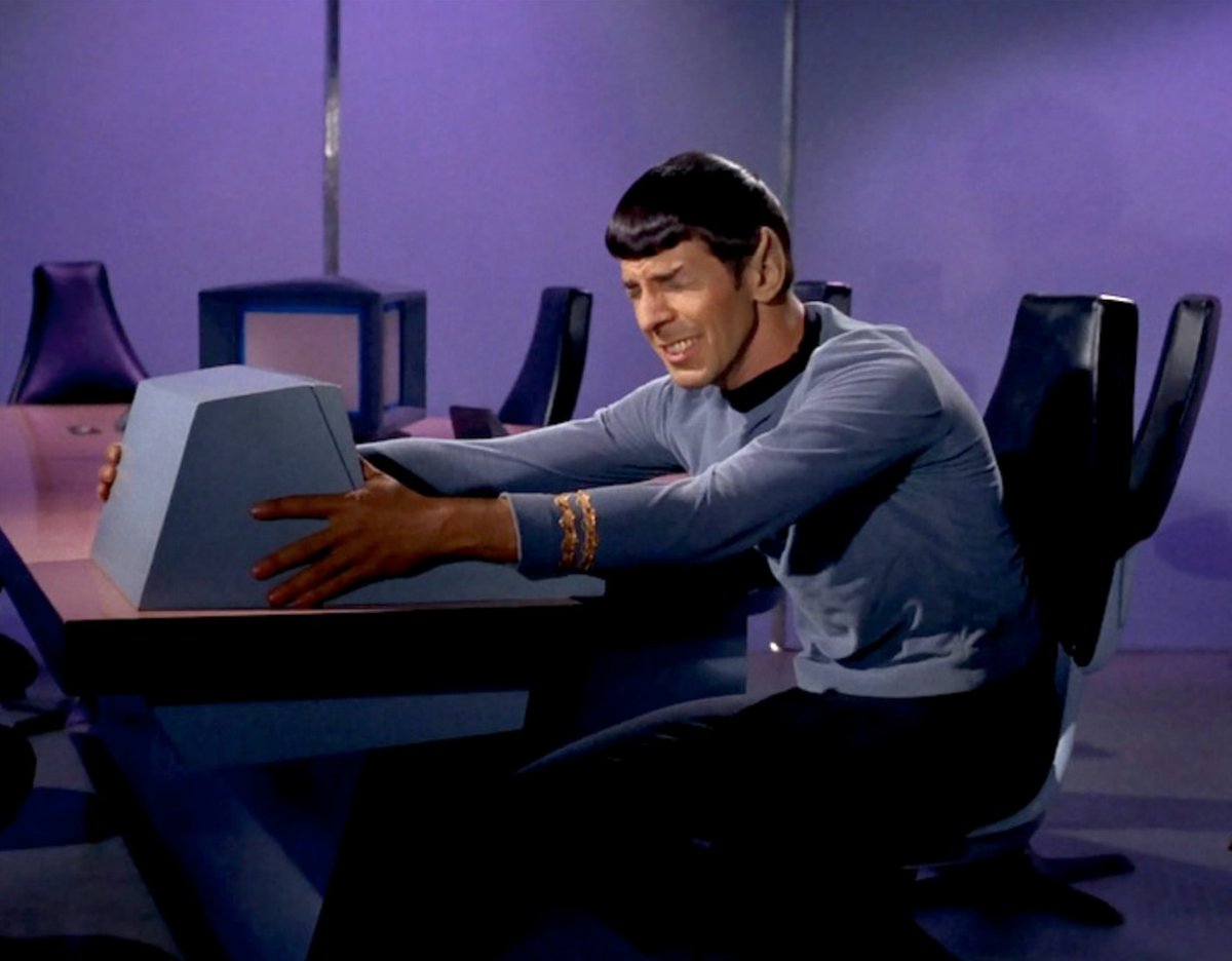TwoBoldlyGoPod tweet picture