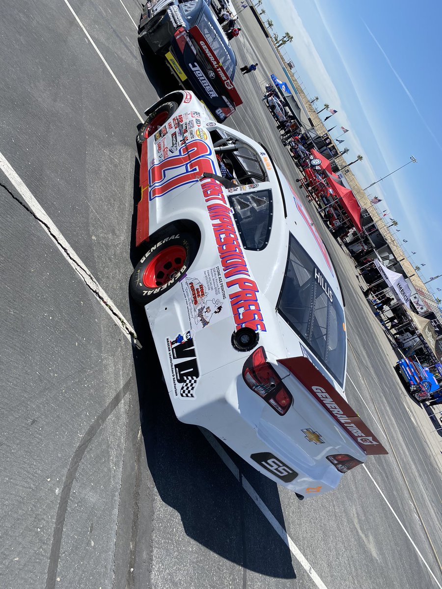 fcrteam27's tweet photo. Started the day out with brake issues, some radio issues in practice. We were able to fix everything for the race. Bobby fought a loose car all race and we were able to bring it home P12. 

#ARCAMenards #nascarracing #chevy #chevyracing #kerncountyraceway #CampingWorld #floracing https://t.co/mXQs6qiEi4
