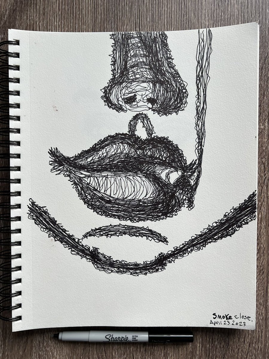 VLVLArt's tweet photo. Smoke close.

#smoke #smokey #smoking #smokest #art #sketchbook #monochrome #blackandwhite #sharpiepen #drawingoftheday #lips #closebutnocigar https://t.co/htElZkLKoh