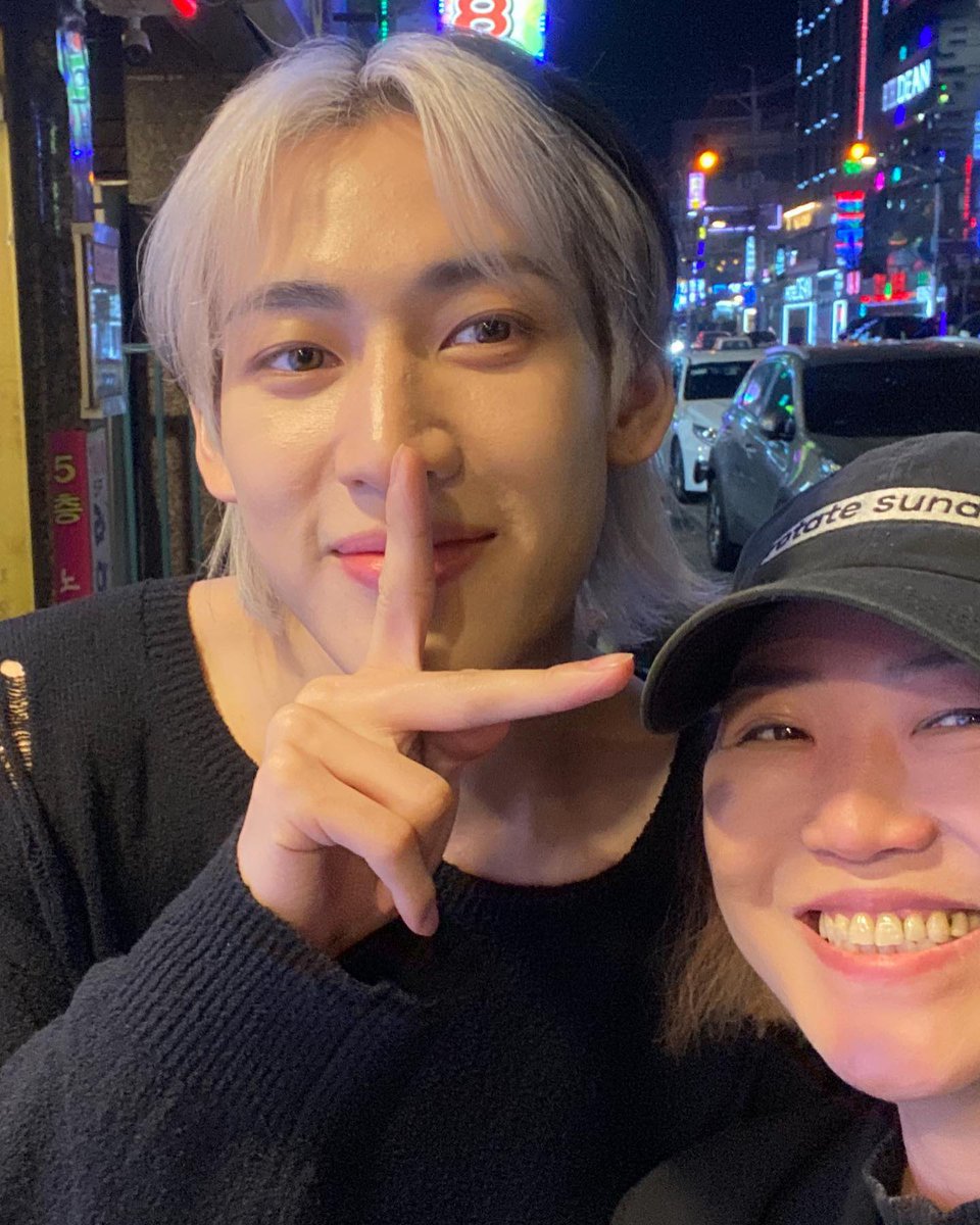 BamBamBooster's tweet photo. 230423 [Kim Myung Jung’s IG Update]

🔗https://t.co/N40hq2czW0 

#MasterInTheHouse2 
#BamBam #뱀뱀 @BamBam1A @BAMBAMxABYSS https://t.co/dlQP8aWshg