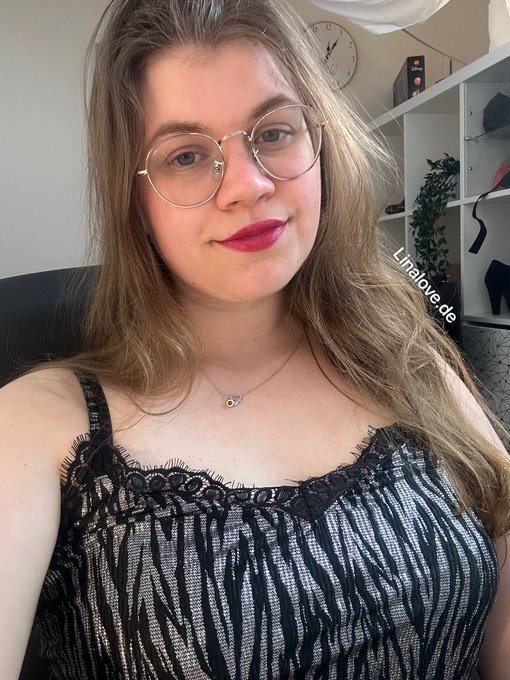 Hello Monday.. Habt Ihr einen guten Start in die neue Woche ?? https://t.co/fPdgy1T7xH<a href="/tag/ivasonnenschein"class="tags"><span>#ivasonnenschein</span></a>