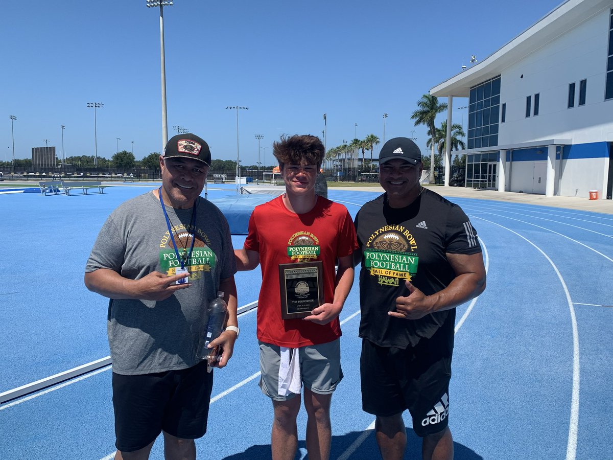 RomanGagliano's tweet photo. Had a blast competition at the @polynesiabowl this weekend. thankful for taking home a top performer award!!! Grateful for all the coaches and staff involved!!! @ Coach Galu Tagovailoa @TrentSeaborn @jessesapolu @MaaTanuvasa ❤️🤙🏽 https://t.co/62hOuuHJ4Y