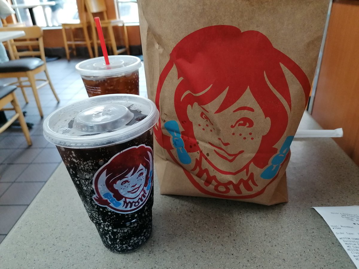 ArtetaNicaragua's tweet photo. Eating at wendy's for the first time ever after seeing @topaz_brady (the best big brother houseguest ever) promoting it on #BBCAN11. https://t.co/rveWl0G6gP