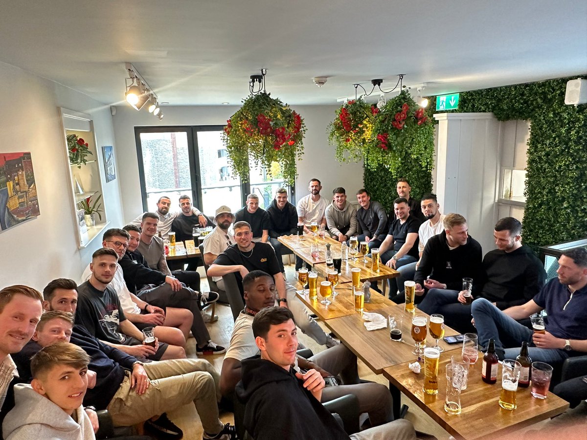 FatBoarWXM's tweet photo. Winners get dinners…… (and pints of @WXM_Lager 😉) ⚽️🔥🍺❤️ https://t.co/U2TCEZq7Dx