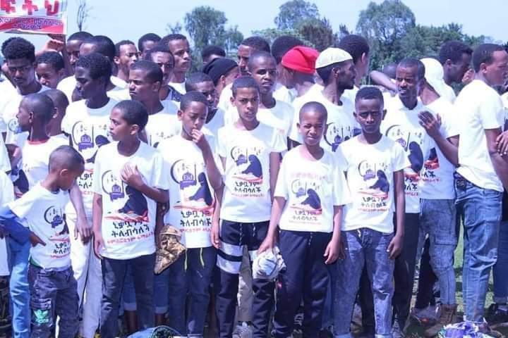 ጉራጌ ክልል እኖር ወረዳ ጉንችሬ ከተማ ከኢድ ሰላት በኋላ ሰላማዊ ሰልፍ ፍትህ ለኒቃቢስቶችና ለሙስሊም ተማሪዎች🙏🙏🙏