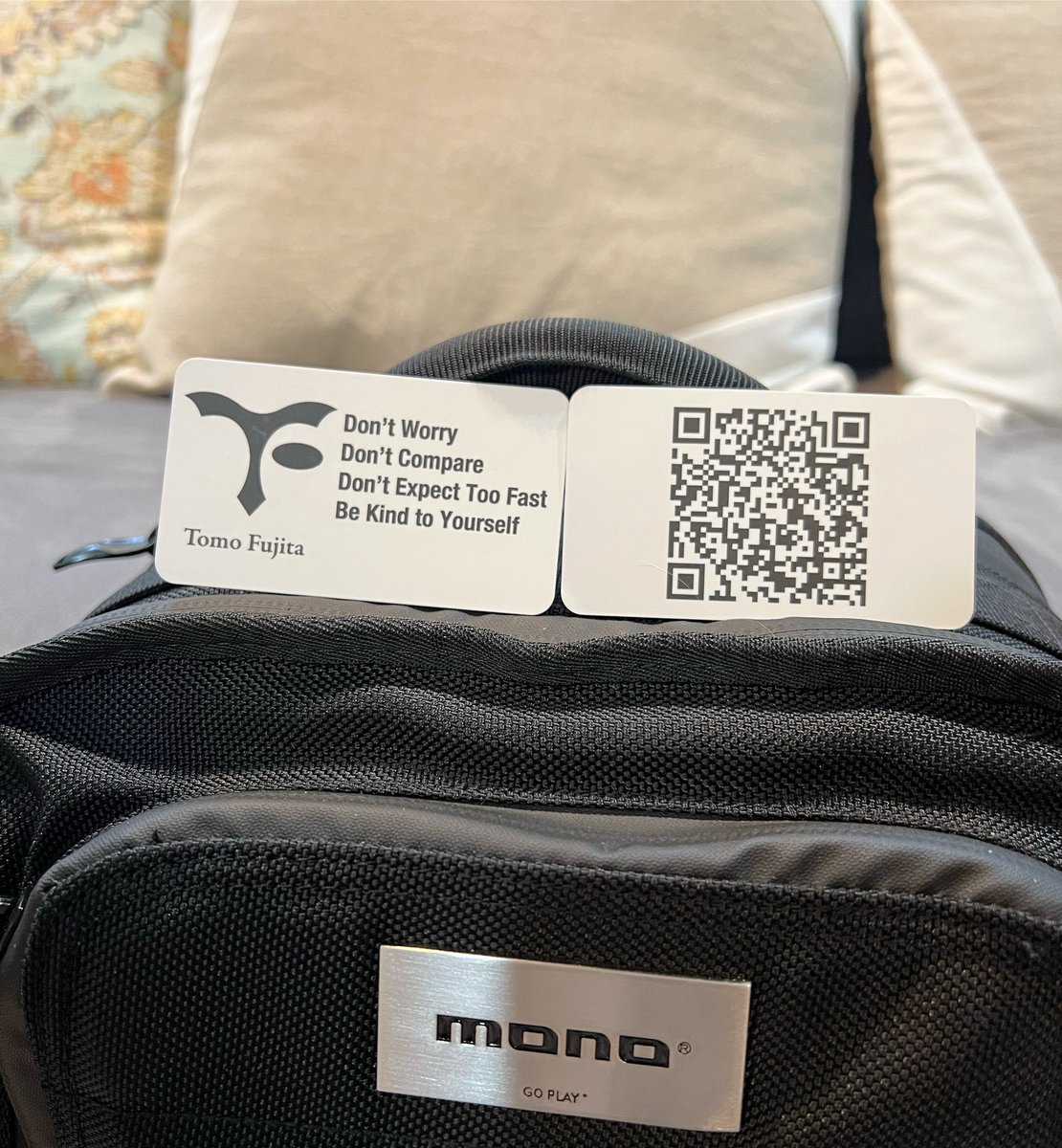 TomoJustFunky's tweet photo. Try it!

#dontworry #dontcompare #dontexpecttoofast #bekindtoyourself #pickboy #osiamo @PICKBOY1967 @PickboyPicks @Osiamo @monocreators #monoflyby #monocreators #mono #tomofujita #guitarwisdom #tomofujitaguitarwisdom @MONOcreators https://t.co/RNkmnxiOoZ