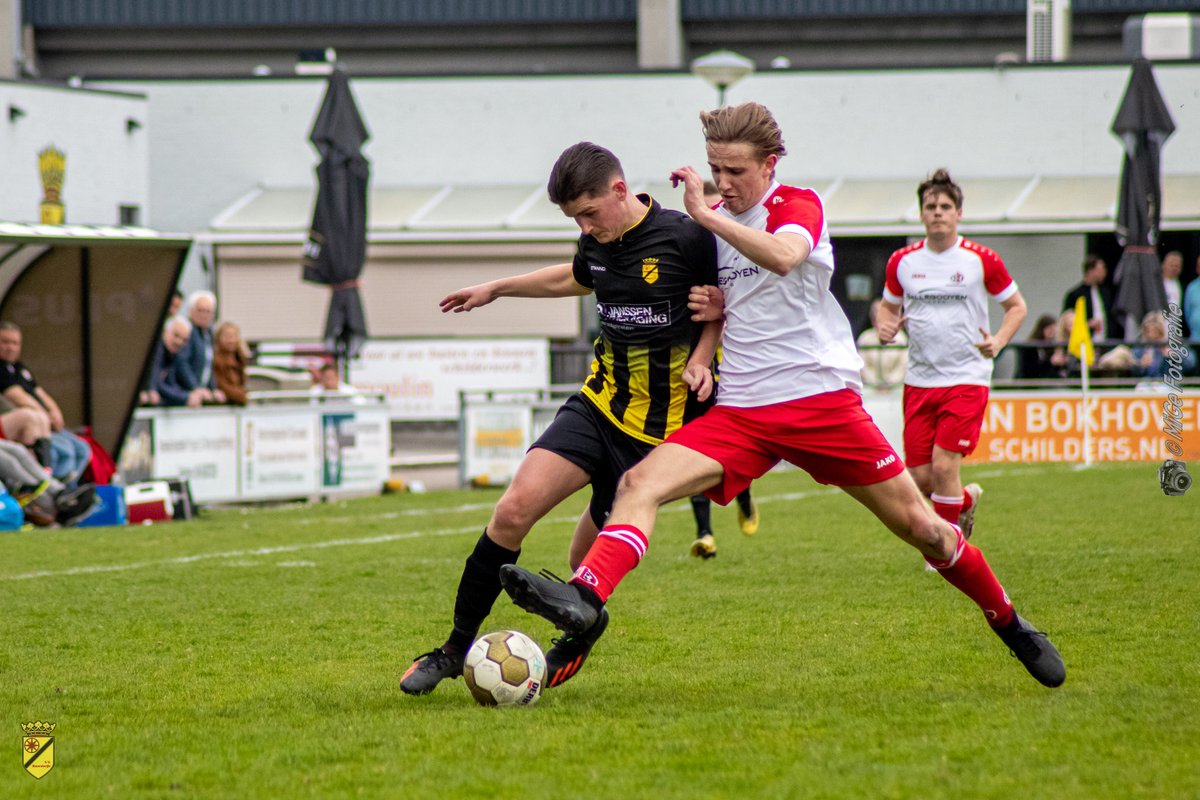 MichelGeers's tweet photo. Fotoverslag @Baardwijk - @Dussense_boys https://t.co/U4InGUBd8T

@RVoetbal @BD_voetbal https://t.co/xtE4ldtnfq