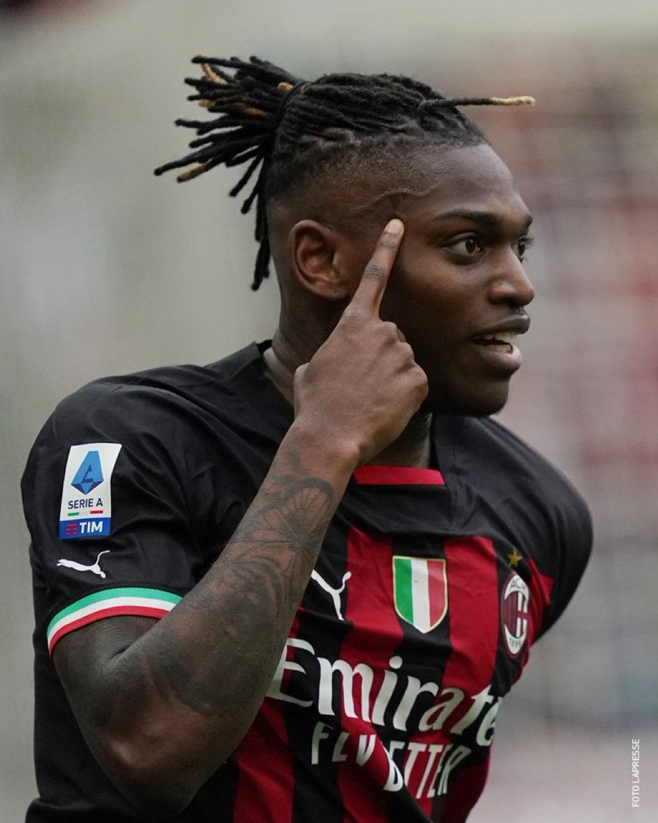 2021/22 11 golos em 34 jogos
2022/23: 11 golos em 29 jogos

O miúdo é MONSTRO 🥵